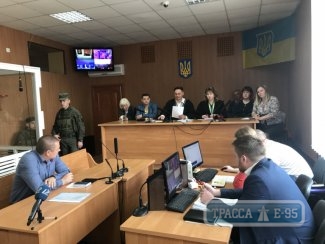 Суд по делу о жестоком убийстве сотрудницы Одесского СИЗО не состоялся из-за неявки присяжных