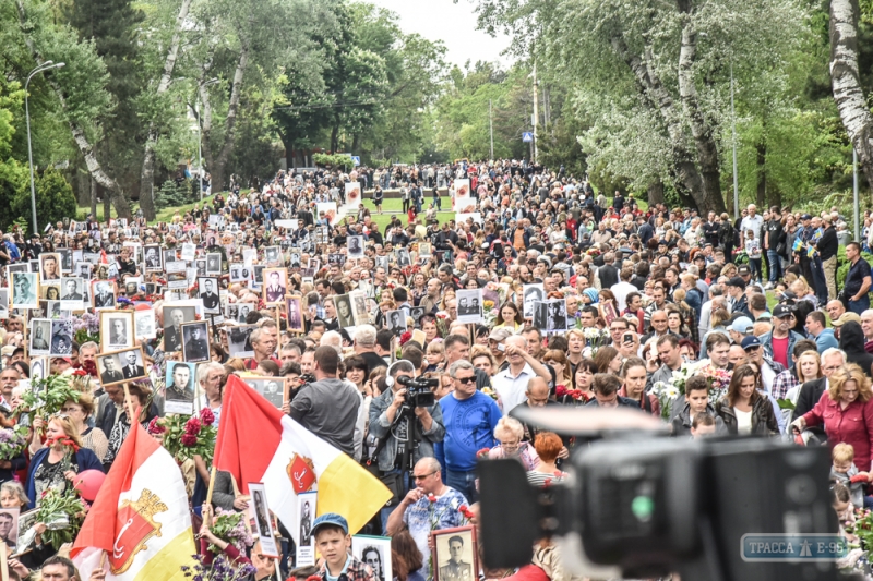 Около тысячи человек пришли в Одессе на акцию 