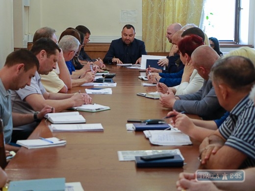 Власти Одессы настоятельно рекомендуют предпринимателям временно отказаться от продажи шаурмы