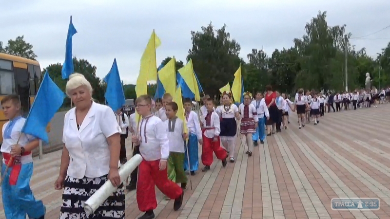 Жители Ширяево отметили Всемирный день вышиванки