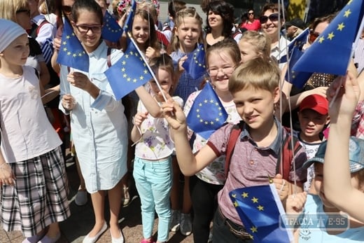 Одесситы отмечают День Европы (фото)