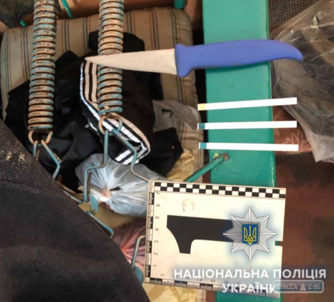 Осужденный за убийство заключенный ранил ножом сотрудника колонии в Одессе
