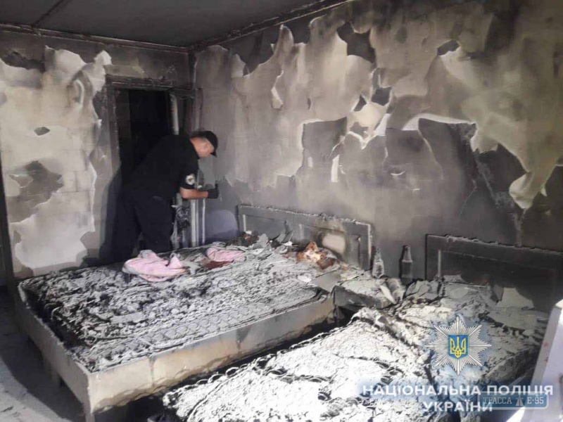 Неизвестные взорвали базу отдыха в Затоке: ранены жильцы (фото) 