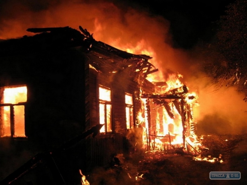 Хозяин сгорел вместе с домом и автомобилем в Ивановском районе