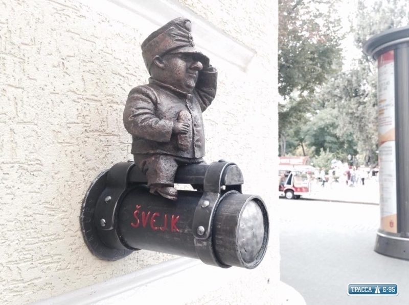 Памятник бравому солдату Швейку вновь вернется на Дерибасовскую