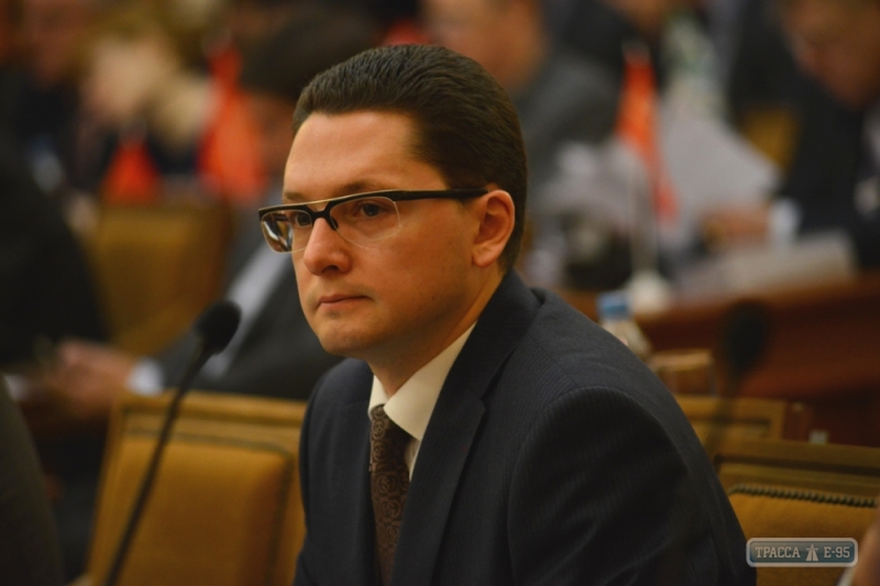 Суд позволил вице-мэру Одессы не носить электронный браслет