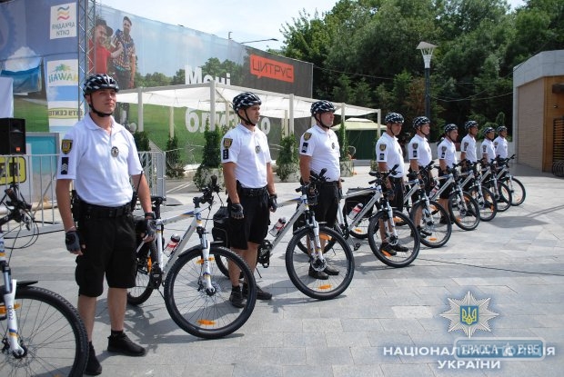 Туристическая полиция области получила от миссии ЕС специальные велосипеды