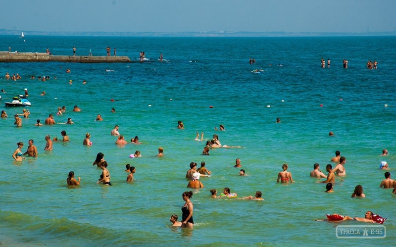 Морская вода на всех одесских пляжах соответствует нормам