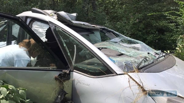 На трассе Киев-Одесса грузовик смял авто туристов из Беларуси, погиб ребенок 