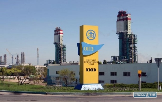 Одесский припортовый завод выбрал компанию, которая займется переработкой давальческого сырья