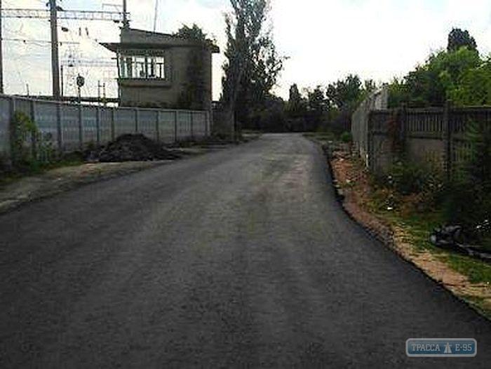 Одесские власти ремонтируют периферийные улицы, чтобы разгрузить поселок Котовского