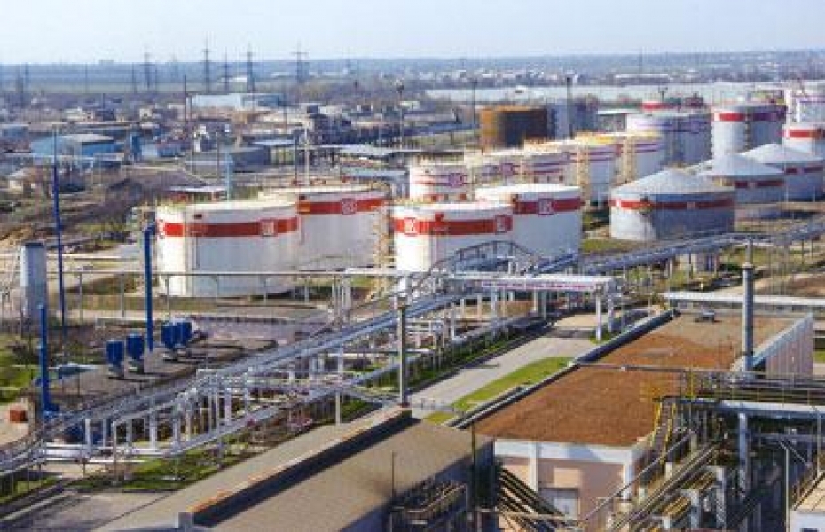 Крупнейшее предприятие Одессы – нефтеперерабатывающий завод – возобновило работу