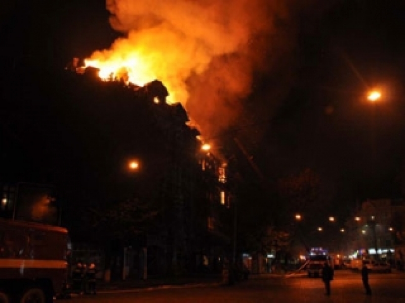 Пожарные тушили Дом Руссова в Одессе 22 минуты