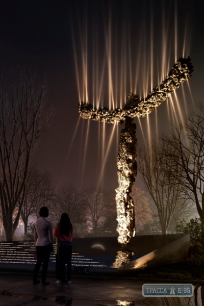 Жители Одессы определили лучший макет памятника Небесной сотне (фото)
