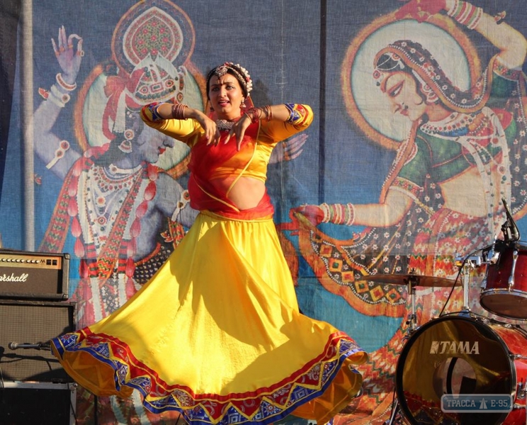 Индийский фестиваль красок Холи впервые прошел в Измаиле (фото)