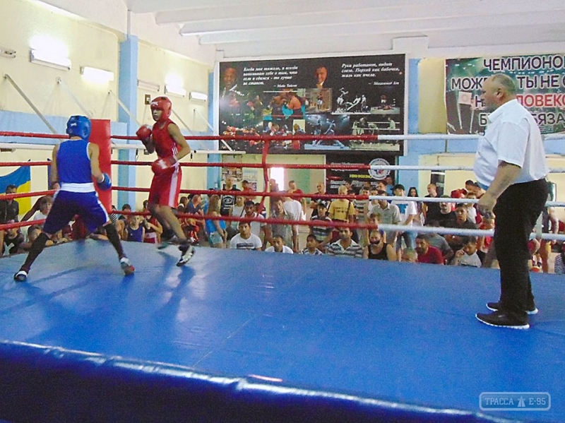 Более 80 боксеров сражались за титул чемпиона в Измаиле