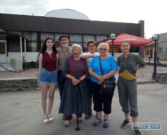 Британская актриса побывала на исторической родине в Одесской области