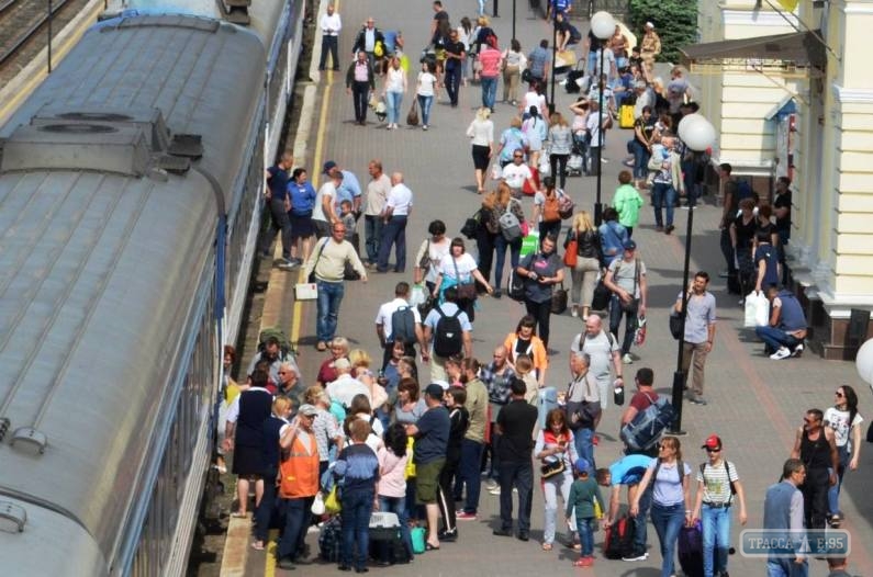 Поезд Одесса – Белгород-Днестровский стал самой популярной летней 