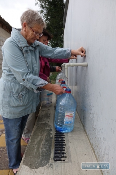 Бювет с бесплатной питьевой водой появился на месте несанкционированной свалки в Болграде