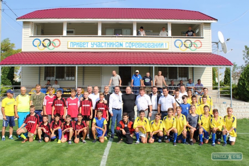 Президент Федерации футбола Украины встретился с юными спортсменами в селе Кирнички