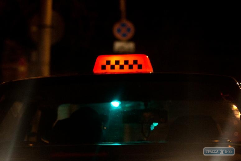 Ранее судимый житель Кодымского района ограбил в Одессе таксиста