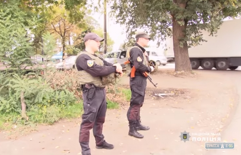Полиция ищет преступников, напавших на инкассаторов в Одессе: введен план 