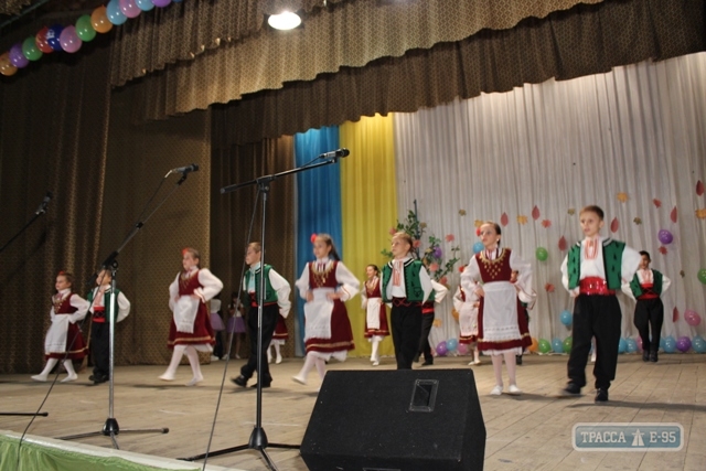 День пожилых людей в селе Каменка Измаильского района традиционно отметили большим концертом