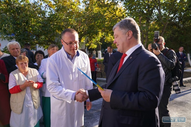Президент побывал на открытии отделения экстренной помощи с телемедициной в Болградском районе