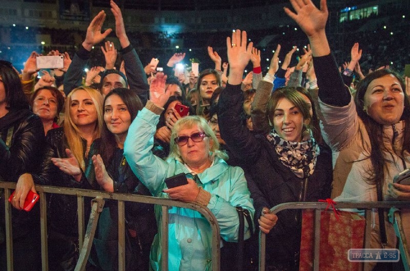 Тридцать тысяч педагогов побывали на концерте ко Дню учителя в Одессе