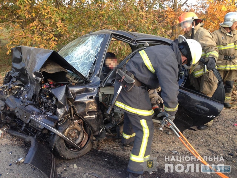 Две смертельные аварии произошли на трассе Одесса-Рени: к извлечению тел привлекались спасатели