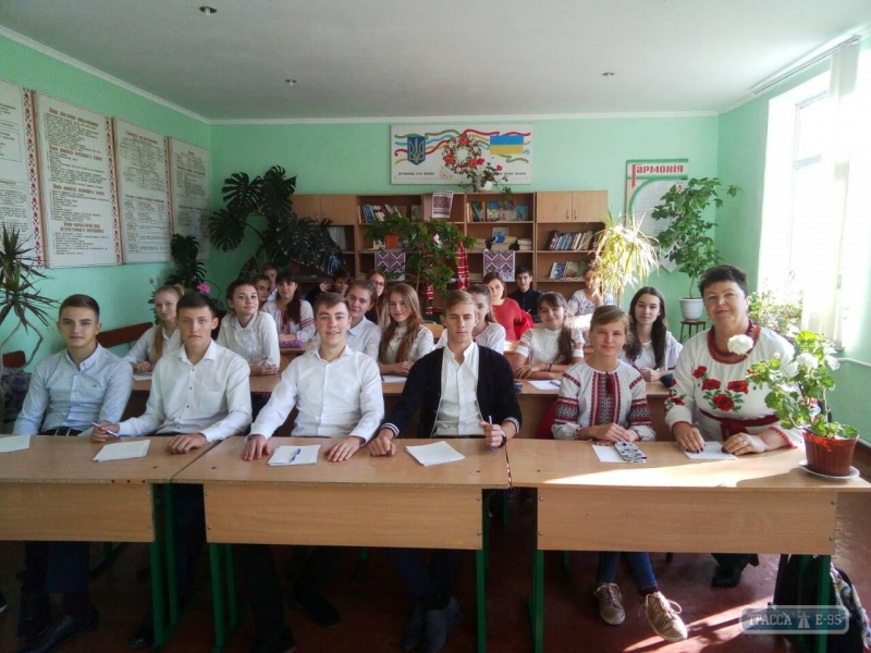 Почти 40 тыс. учащихся и педагогов Одесской области присоединились к Всеукраинскому радиодиктанту