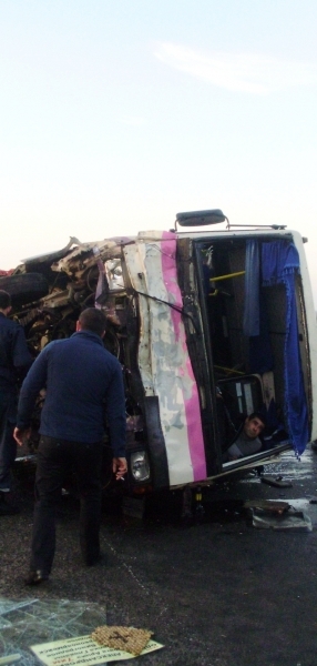 Иномарка врезалась в автобус с пассажирами на трассе Одесса – Рени
