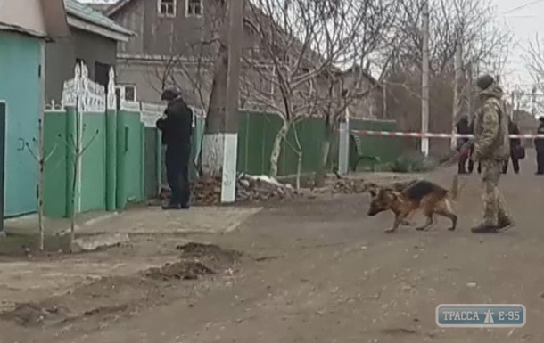 В Одесской области возле дома вдовы установили растяжку с гранатой
