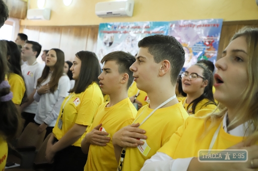 Парламент старшеклассников начал работать в Одессе
