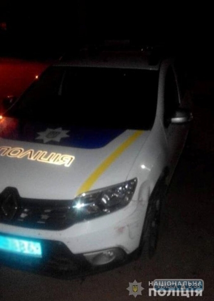 Пьяный водитель протаранил патрульный автомобиль в Одесской области