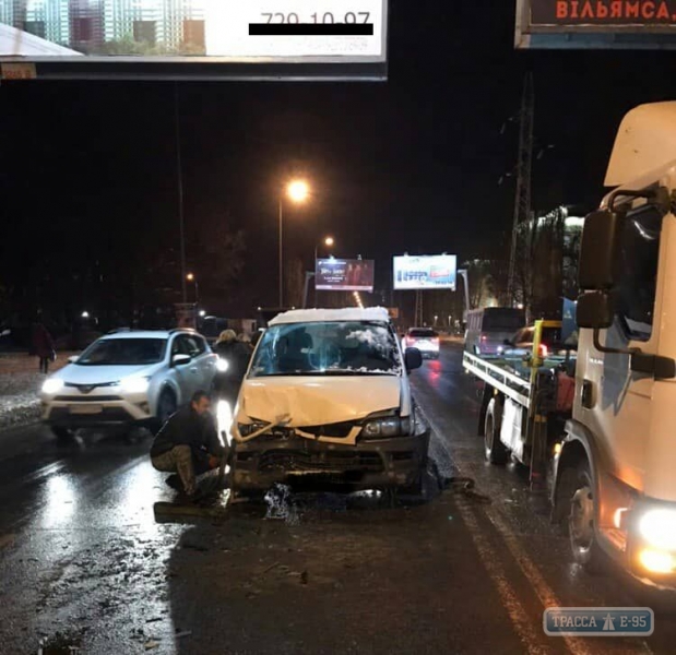 Одесситы задержали водителя, который совершил ДТП и пытался сбежать