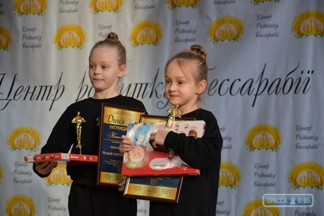 Более 300 лучших спортсменов юга Одесской области получили награды на 
