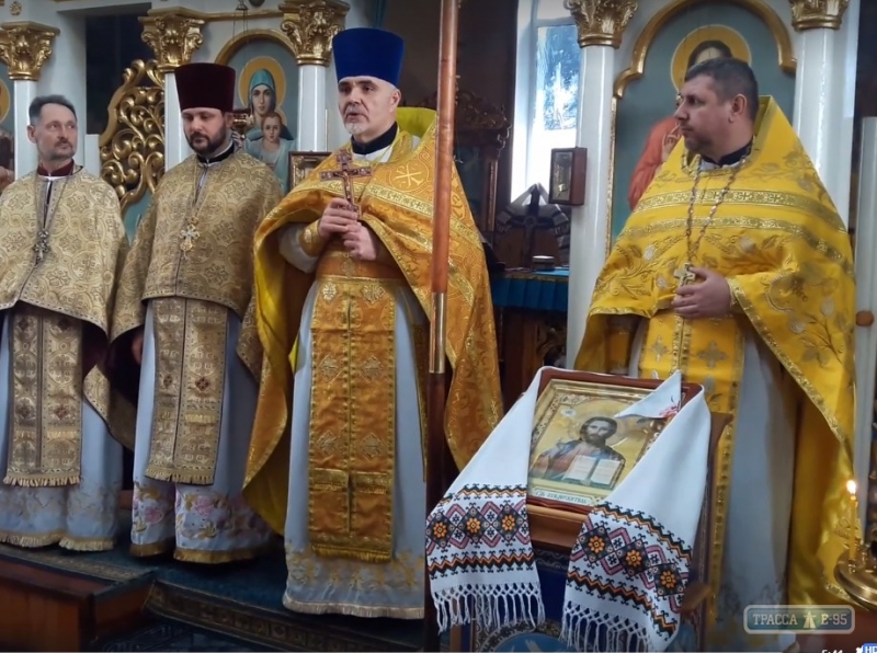 Храм в Сарате на Одесщине отслужил первую службу после перехода в Православную церковь Украины