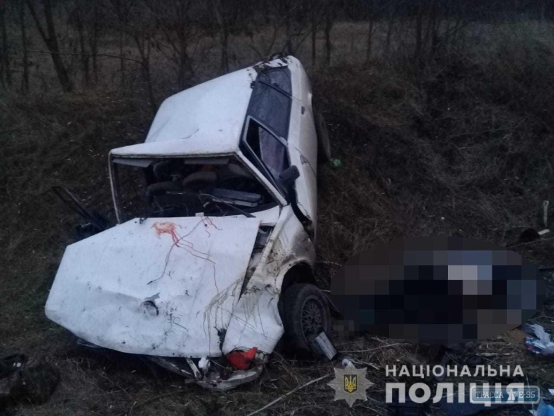 Трое преступников после разбойного нападения попали в ДТП на трассе Одесса - Киев, один из них погиб