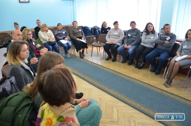 Пять семей из девяти желающих в Одесской области стали патронатными воспитателями