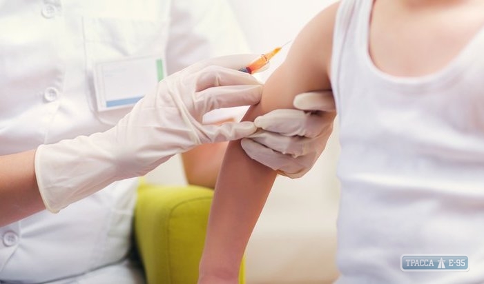 Лиманский район принял решение не пускать в школы и детсады детей без прививок против кори