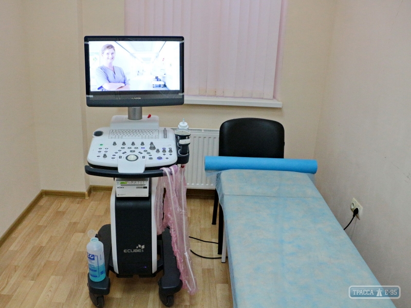 Одесская поликлиника №6 получила новый аппарат УЗИ