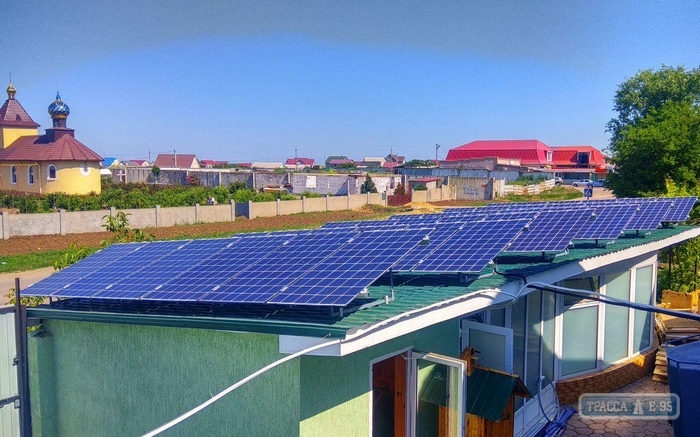 Более 300 домохозяйств в Одесской области перешли на чистую энергию, установив солнечные панели
