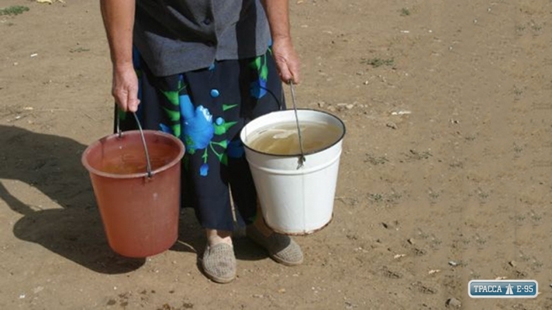 Жители пригородов Одессы сутки просидят без воды