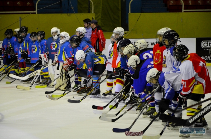 Пять детских хоккейных команд объединились в сборную Одессы