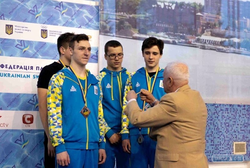 Молодые спортсмены Одесской области завоевали 20 медалей на чемпионате Украины по плаванию