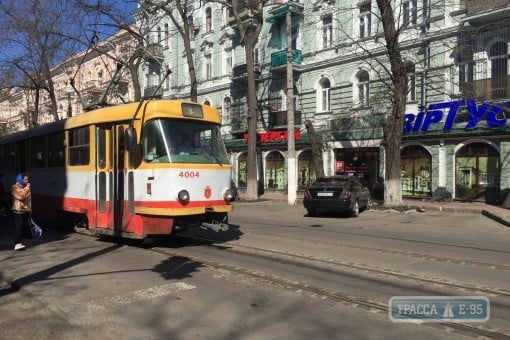 В центре Одессы меняется схема движения маршруток и трамваев - до декабря 2019 года