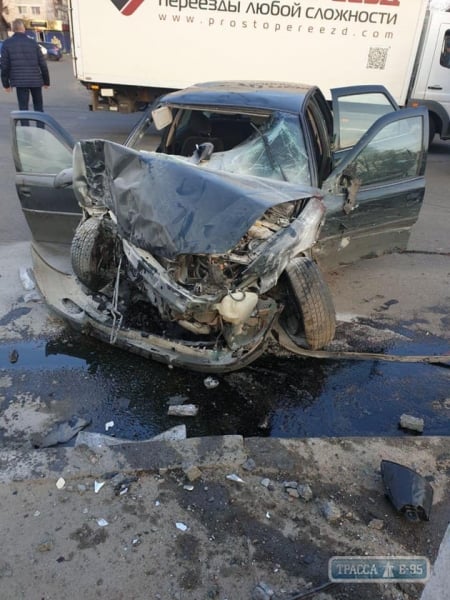 Смертельная авария на поселке Котовского в Одессе: погиб нацгвардеец, еще пять человек в больнице