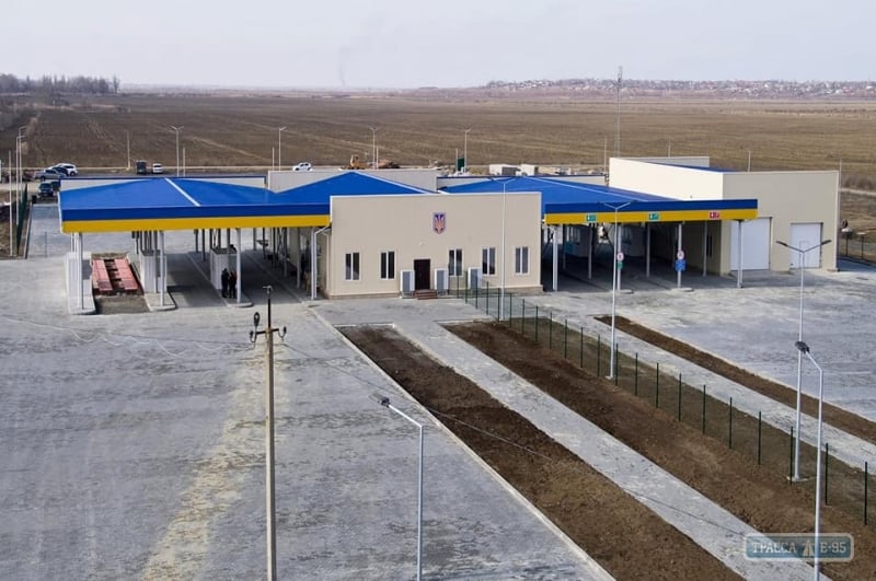Кабмин подписал распоряжение об открытии международного пункта пропуска «Орловка» на юге Одесщины