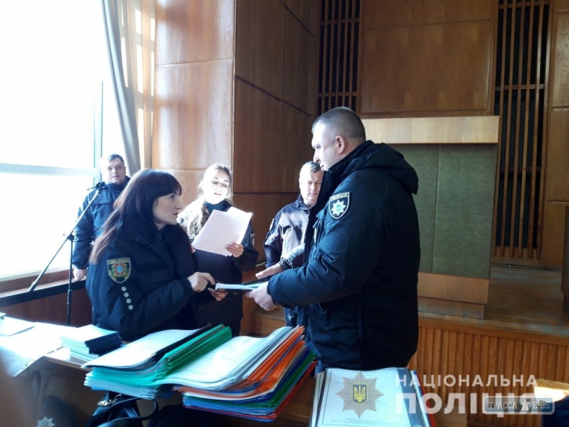 Полиция Одесщины взяла избирательные участки под круглосуточную охрану перед вторым туром выборов
